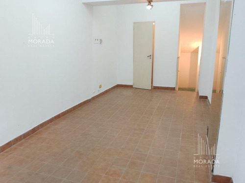 Venta Local Comercial Con Deposito En Parque Patricios Excelente Ubicacion