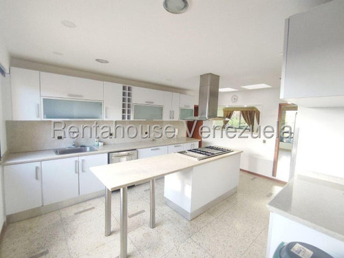 Mb Apartamento En Venta En El Cigarral, Distrito Metropolitano