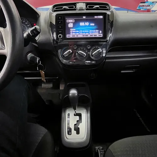 Mitsubishi Mirage 1.2 G4 GLX Cvt