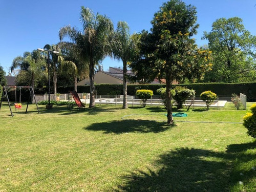 Imagen 5 de 17 de Quinta En Venta En Gregorio De Laferrere