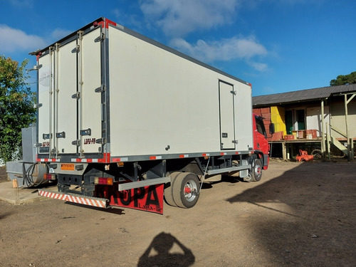 Mercedes Bens Accelo 815