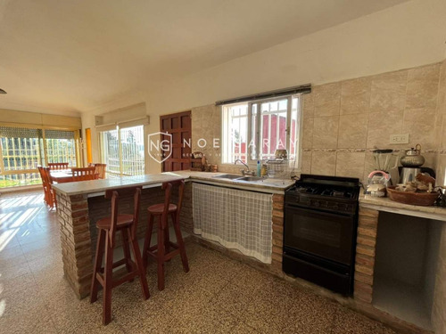 Imagen 4 de 13 de Casa En Alquiler Temporario Con Una Hermosa Vista Al Lago San Roque.