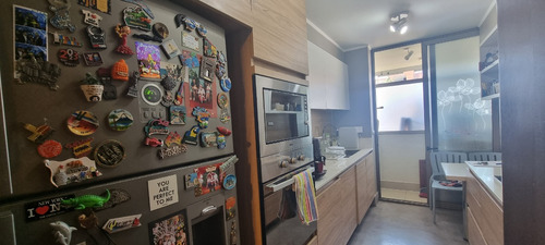 Las Condes Penthouse 185 M2 4 D Y 3 B Vista Despejada!