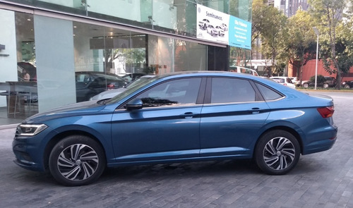 Imagen 4 de 13 de Vw Jetta Highline 2019 Checa Credito O Renta 36 Mss Unico