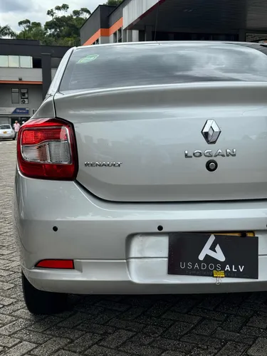 Renault Logan Expression