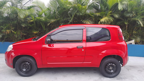 Fiat Uno Uno Vivace 1.0 8V (Flex) 2p