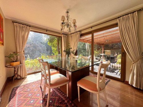 Espectacular Casa En Lo Barnechea (101647)