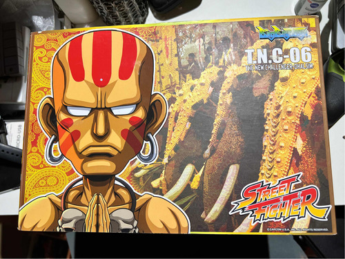 Figura Dhalsim Street Figther Yoga Flame Coleccion