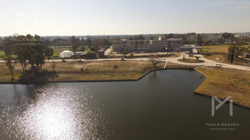 Imagen 10 de 21 de Venta - Lote - Terreno - Barrio Laguna Grande - Villanueva - Tigre - Al Agua