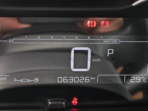 Citroën C4 Cactus 1.6 Feel 16v Aut. 5p