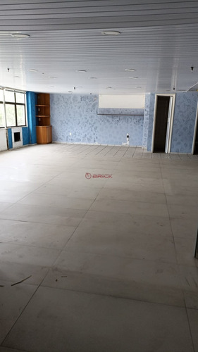 Imagem 2 de 7 de Sala Comercial Com 400 M² Na Várzea - Teresópolis/rj. - Sa00144 - 70815664