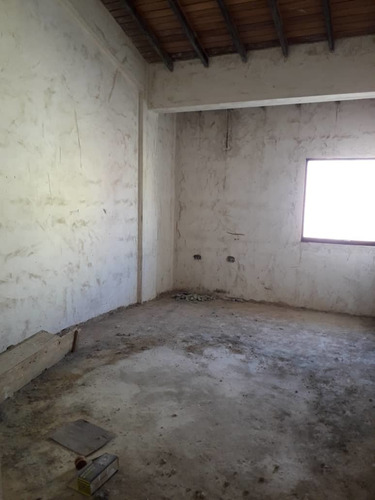 Imagen 6 de 15 de Townhouse Obra Gris Manantial 128m2