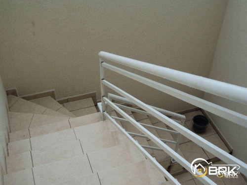 Imagem 4 de 17 de Sobrado À Venda Por R$ 800.000,00 - Vila Guilhermina - São Paulo/sp - So0617