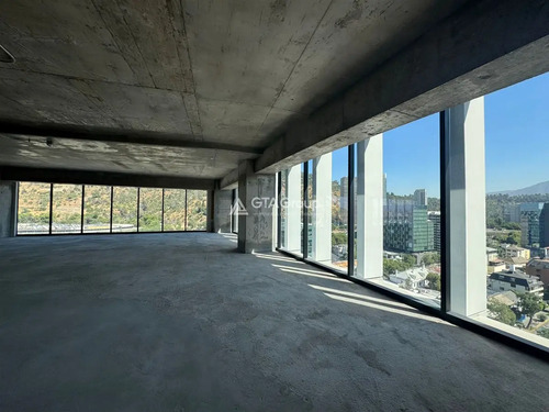 Arriendo De Planta Completa 1123 M2 En Almirante Pastene