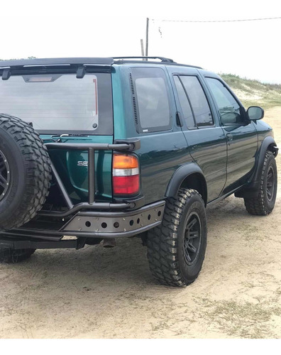 Nissan Pathfinder Canadiense 4x4 At