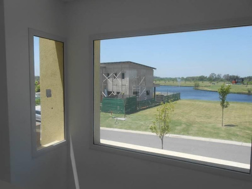 Imagen 15 de 17 de Casa En Venta En Barrio Acasias - Maroto Propiedades