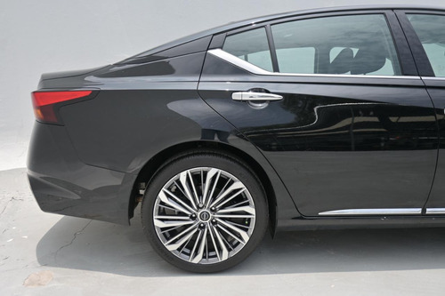 Nissan Altima 2.0 Sr Turbo Cvt