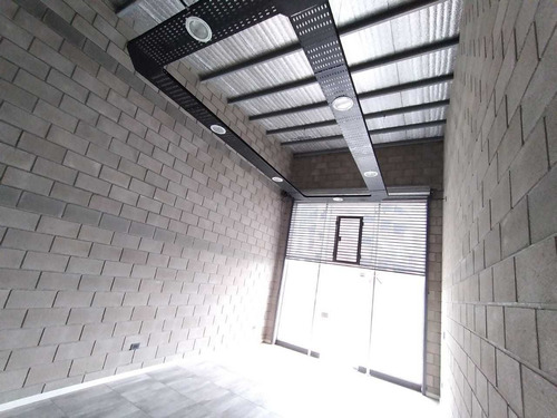 Imagen 7 de 12 de Locales En Venta En Ituzaingo Avenida Ratti