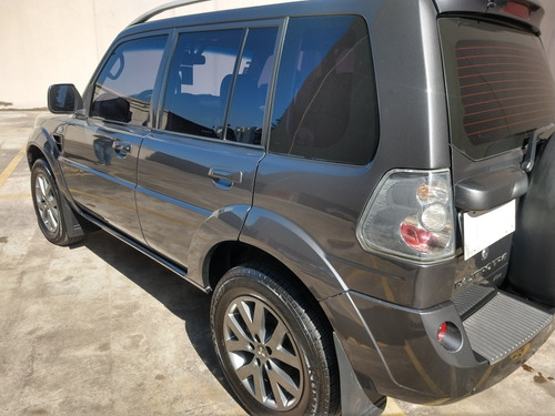 Imagem 4 de 11 de Pajero Tr4 2.0 Automática 2015 Completa