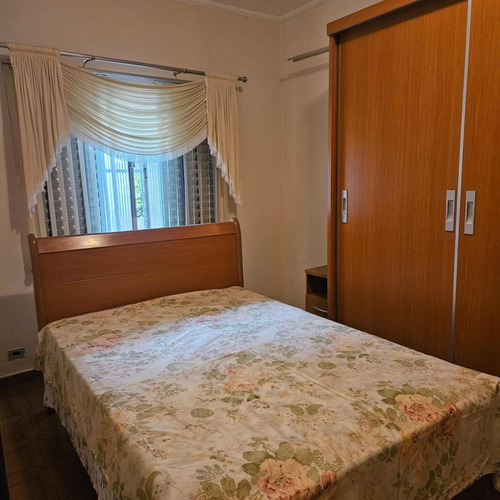 Terreno Com 2 Casas Individuais Ótima Localização