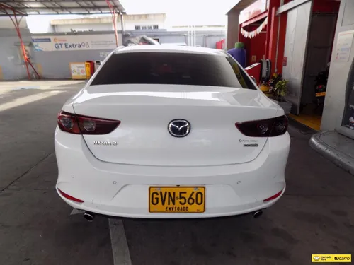 Mazda 3 2.0 Touring