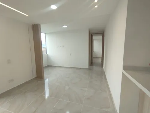 Apartamento En Arriendo En Evaristo García. Cod A11681