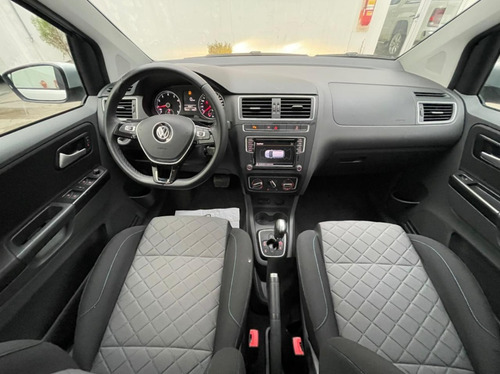 Volkswagen Suran Highline Imotion 2018