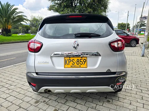Renault Captur 2.0 Intens Automática