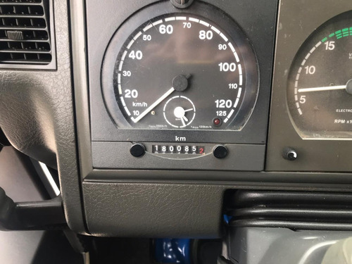 Iveco 240e28 Caçamba
