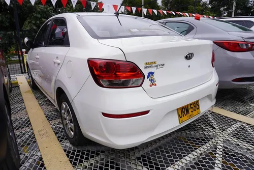 Kia Soluto 1.4L Lx 5Mt