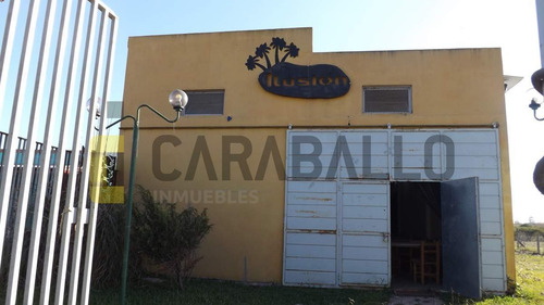 Imagen 4 de 12 de Salón De Fiestas En Venta - Gualeguaychú M. T De Alvear 1700