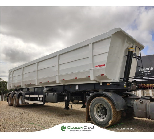 Carreta Caçamba 45m³ 3 Eixos 2020 Extra!