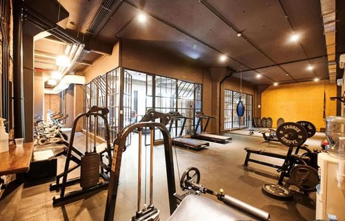Venta Loft En Esquina C/cochera, Molina Ciudad