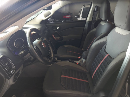 Imagem 14 de 14 de Fiat Toro 1.8 16v Evo Flex Freedom At6