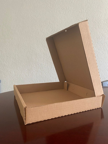 Caja Para Pizza 8  Café  20x20x5cms (25 Piezas) 