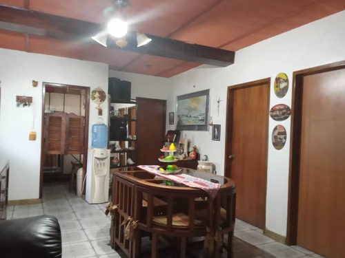 Imagen 9 de 24 de Casa 450m/6h/4b/4pe Corapal
