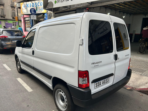 Peugeot Partner 1.6 Furgon M69