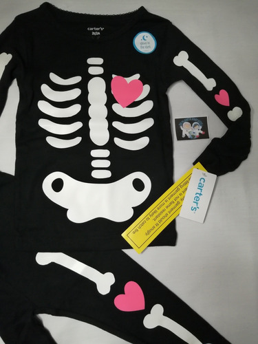 Imagen 5 de 10 de Disfraz Pijama Para Niña Bebe Alumbra En Oscuridad Carters.