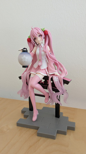 Figura Hatsune Miku - Sakura Lantern - Masterpiece Taito