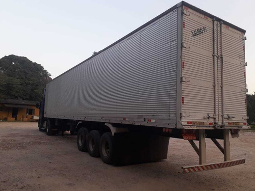 Carreta Random Baú 28 Pallets