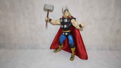 Thor Classic Marvel Legends Toy Biz 30cm (Usado)
