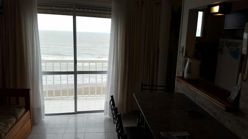 Imagen 6 de 12 de Frente Al Mar La Mejor Vista