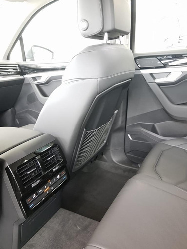 Volkswagen Touareg 3.0 V6 I Premium Lucas Semini