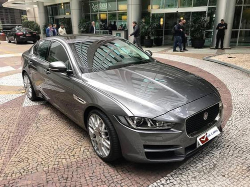Jaguar Xe 2.0 16v Si4 Turbo Gasolina Pure 4p Automático