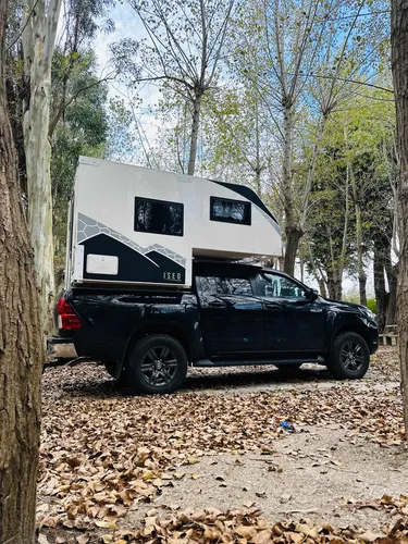 Camper Para Pickup Doble Cabina Marca Iseo