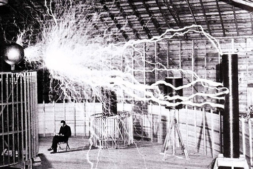 Experimento Fisica Corriente Tesla Rayo Relampago Parlante 