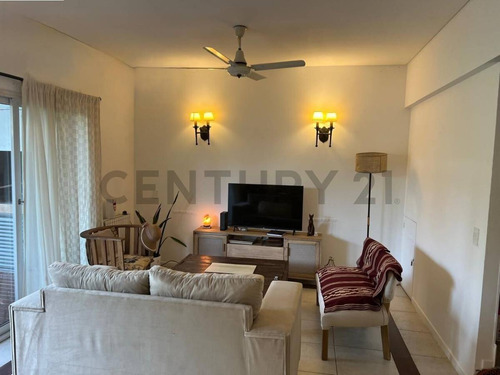 Venta De Departamento 3 Ambientes, Barrio Las Mercedes, Pilar