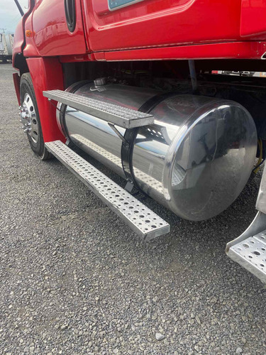 Imagen 9 de 15 de Tracto Camion Cascadia