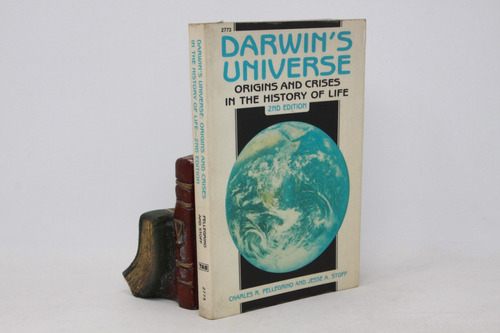 Pellegrino Y Stoff - Darwin S Universe - En Inglés