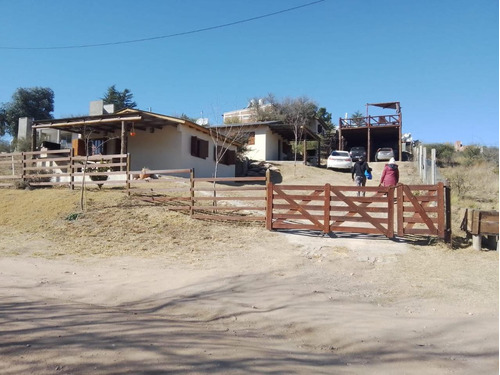 Venta Hermoso Complejo De Tres Cabañas - Zona Indio Bamba - Estancia Vieja